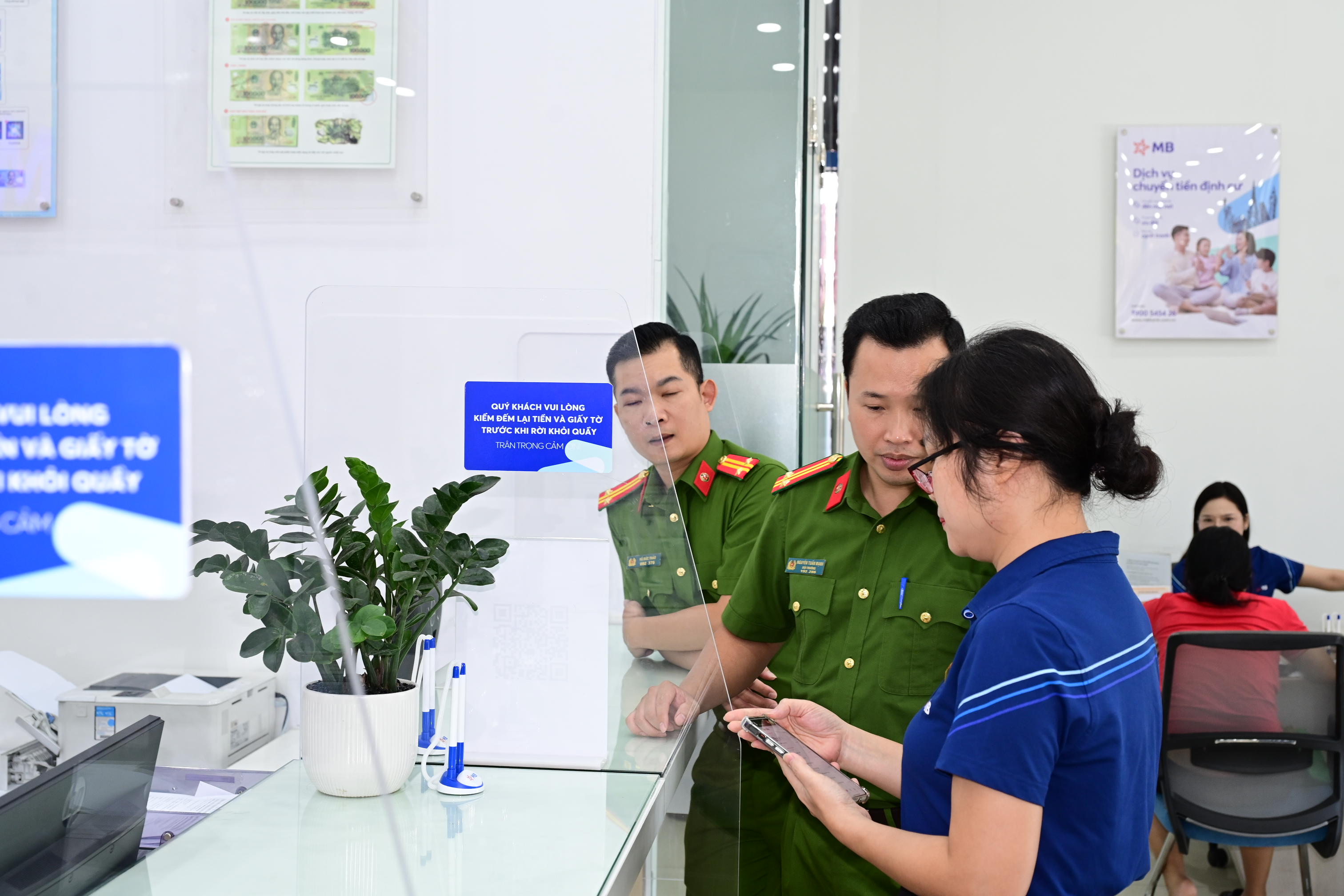 Đẩy mạnh số hóa dữ liệu, nâng cao chất lượng phục vụ nhân dân